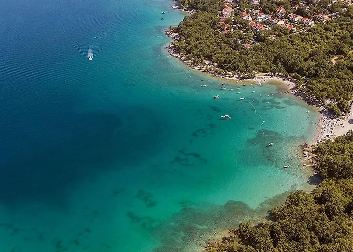 Njivice, Otok Krk, Apartman Dora
