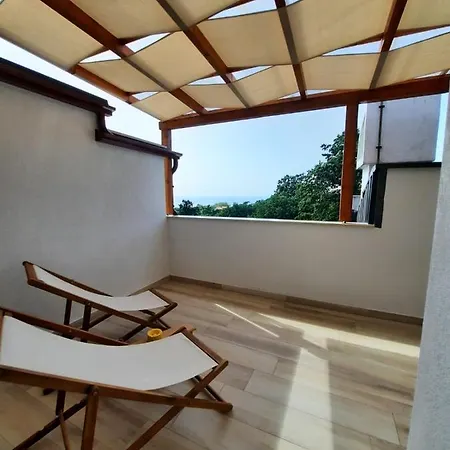 Njivice, Otok Krk, Apartman Dora Exterior photo
