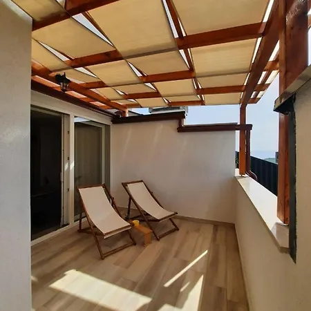 Njivice, Otok Krk, Apartman Dora Exterior photo
